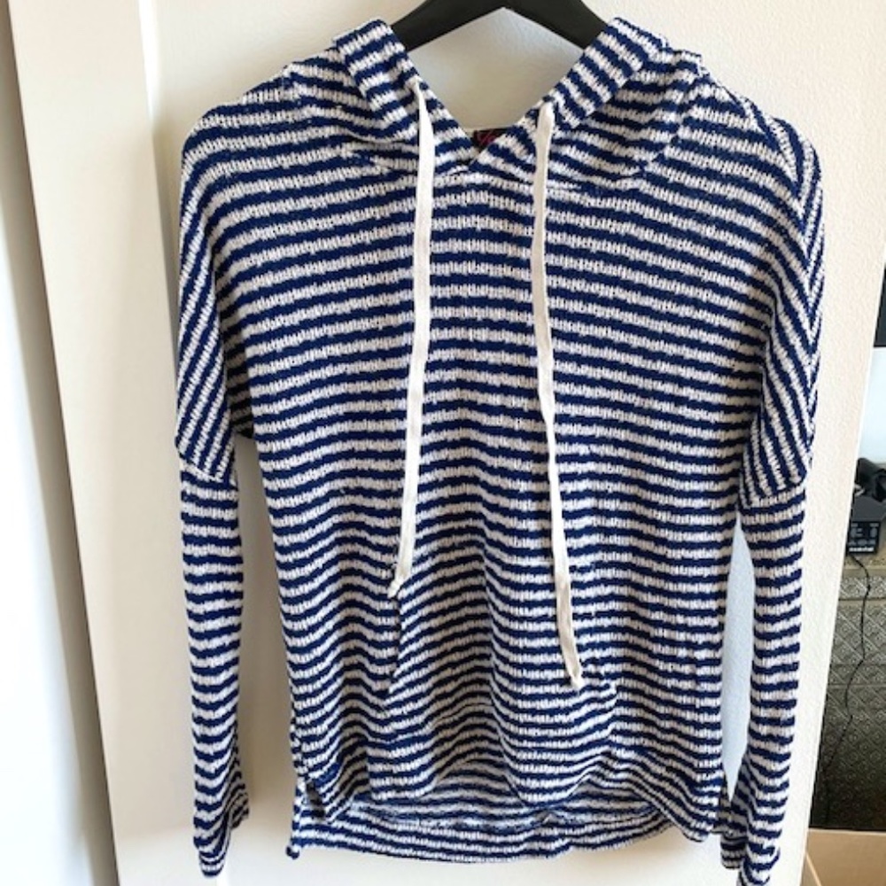 Blue & white striped sweatshirt